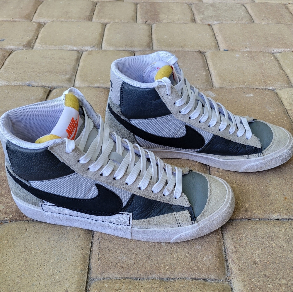 Nike Blazer Mid, Size 8 Mens